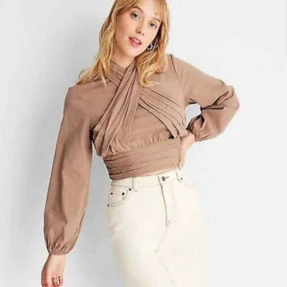 Future Collective Reese Blutstein medium blouse beige structured wrap top - Picture 1 of 13